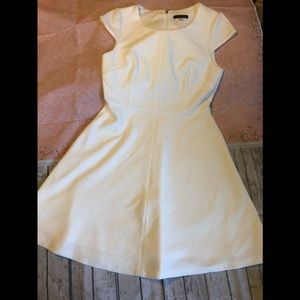 Tommy Hilfiger White 👗